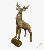 Cervo su Tronco